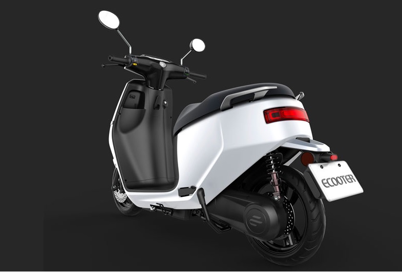 MOTO ORCAL OK SCOOTER ELECTRIQUE ECOOTER E1 3KW BLANC 1.92KW/H