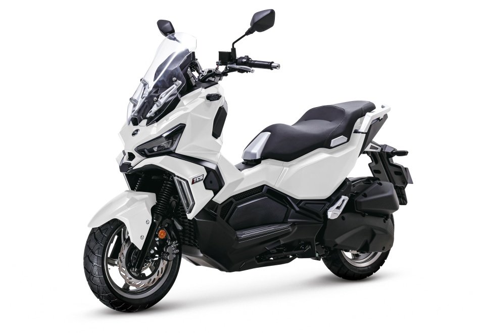 MOTO SYM 125 SYM ADX 125 BLANC E5